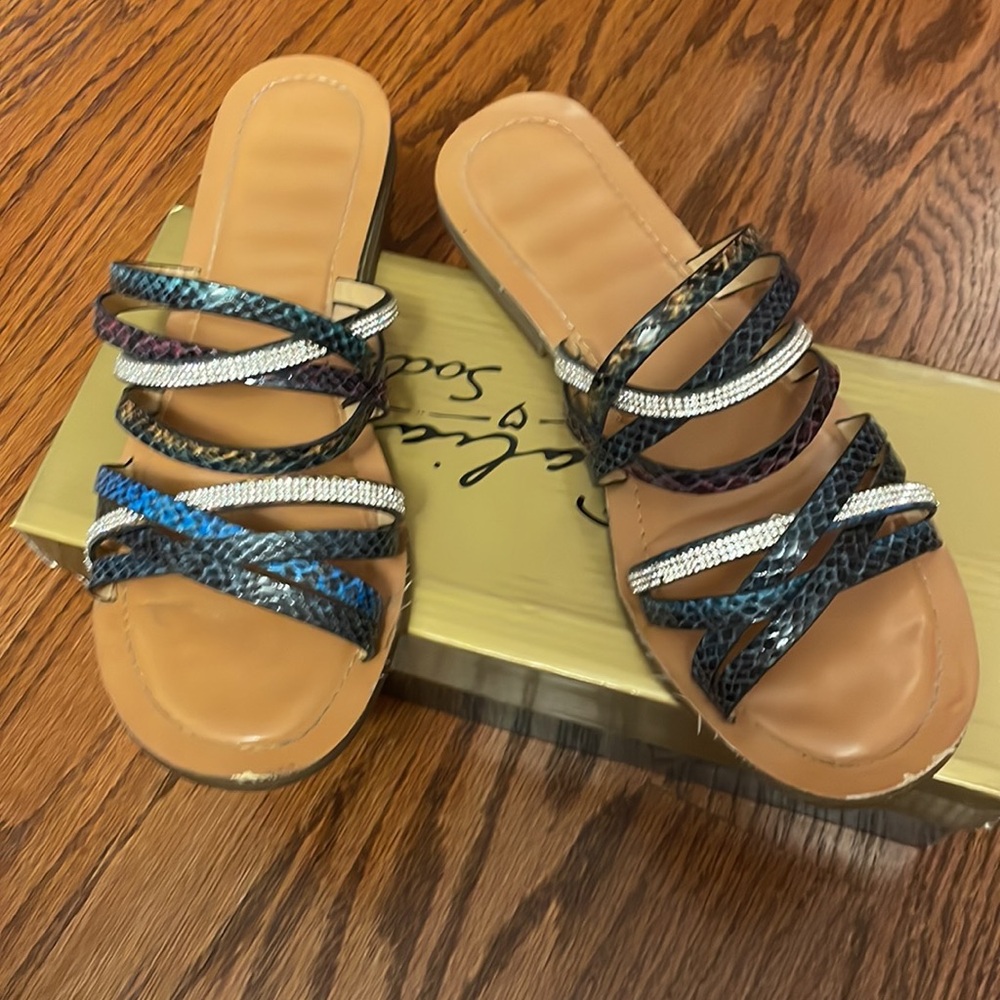 Thalia Sodi Multi Color Slide Size 10
